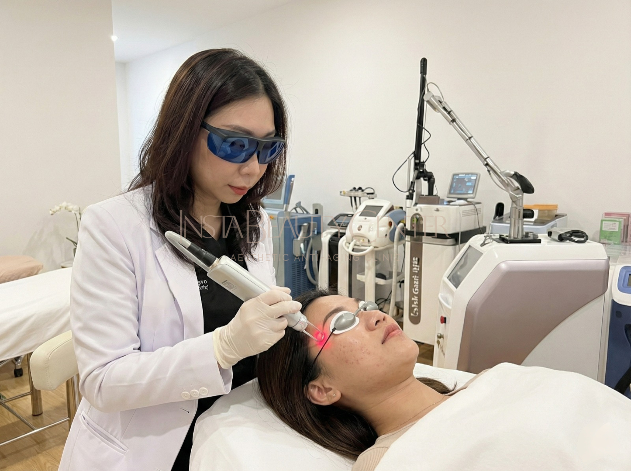 Laser Wajah Aman_ Fakta Medis yang Perlu Anda Tahu Sebelum Treatment-4